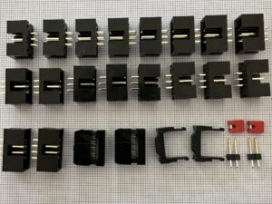 Bauteile für die Bestückung der Platine "PushButtonRGB 301"